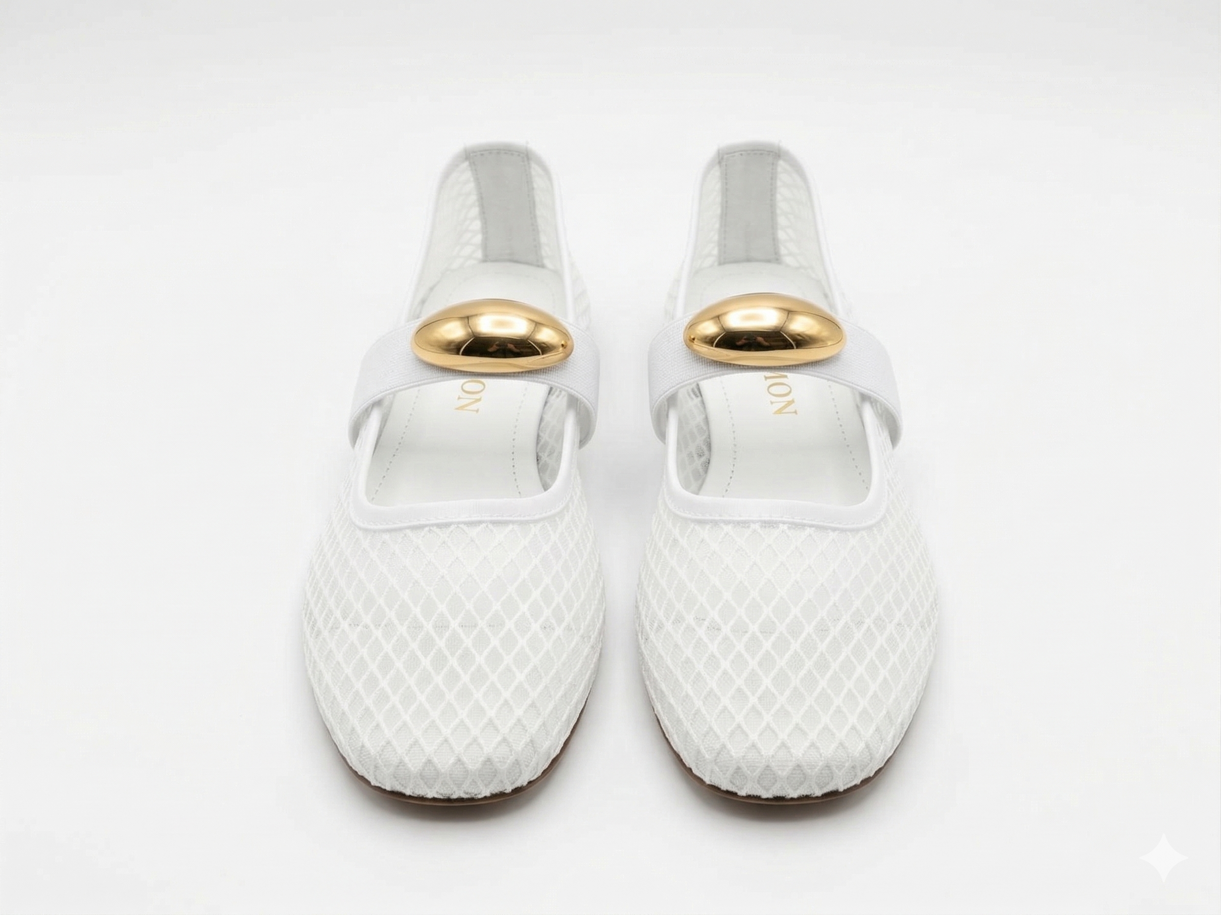 Ballerina Sofia Blanco